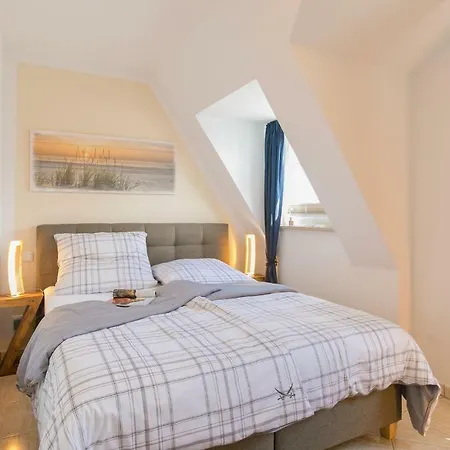 Haus Atlantic Strandpromenade * Binz